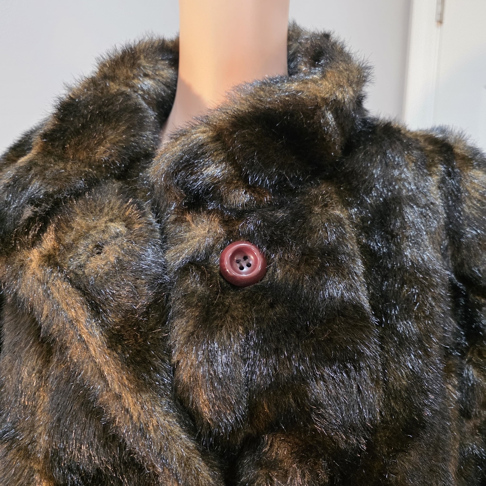 Luxurious Faux Fur Long Coat - Picture 3 of 6